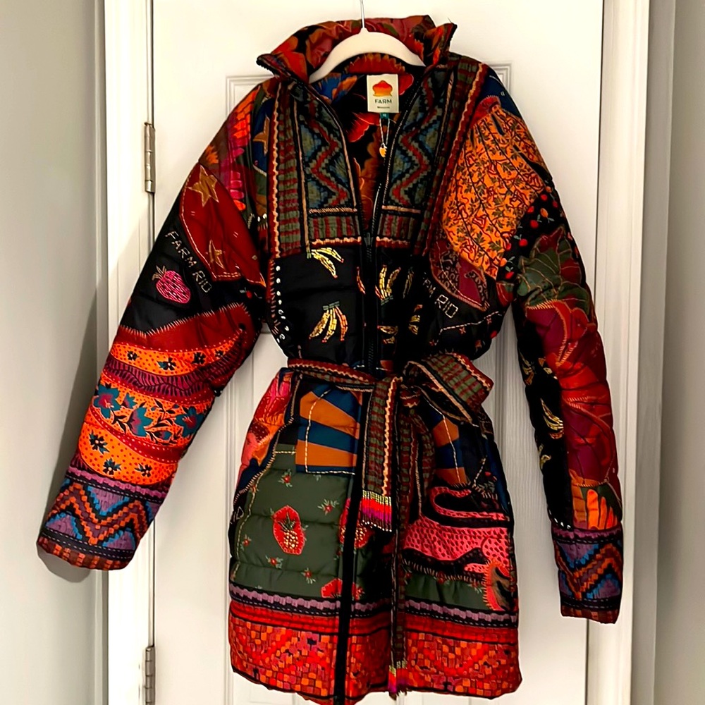 NWT FARM Rio crazy mix  Belted reversible Puffer Jacket Size Xs gorgeously done